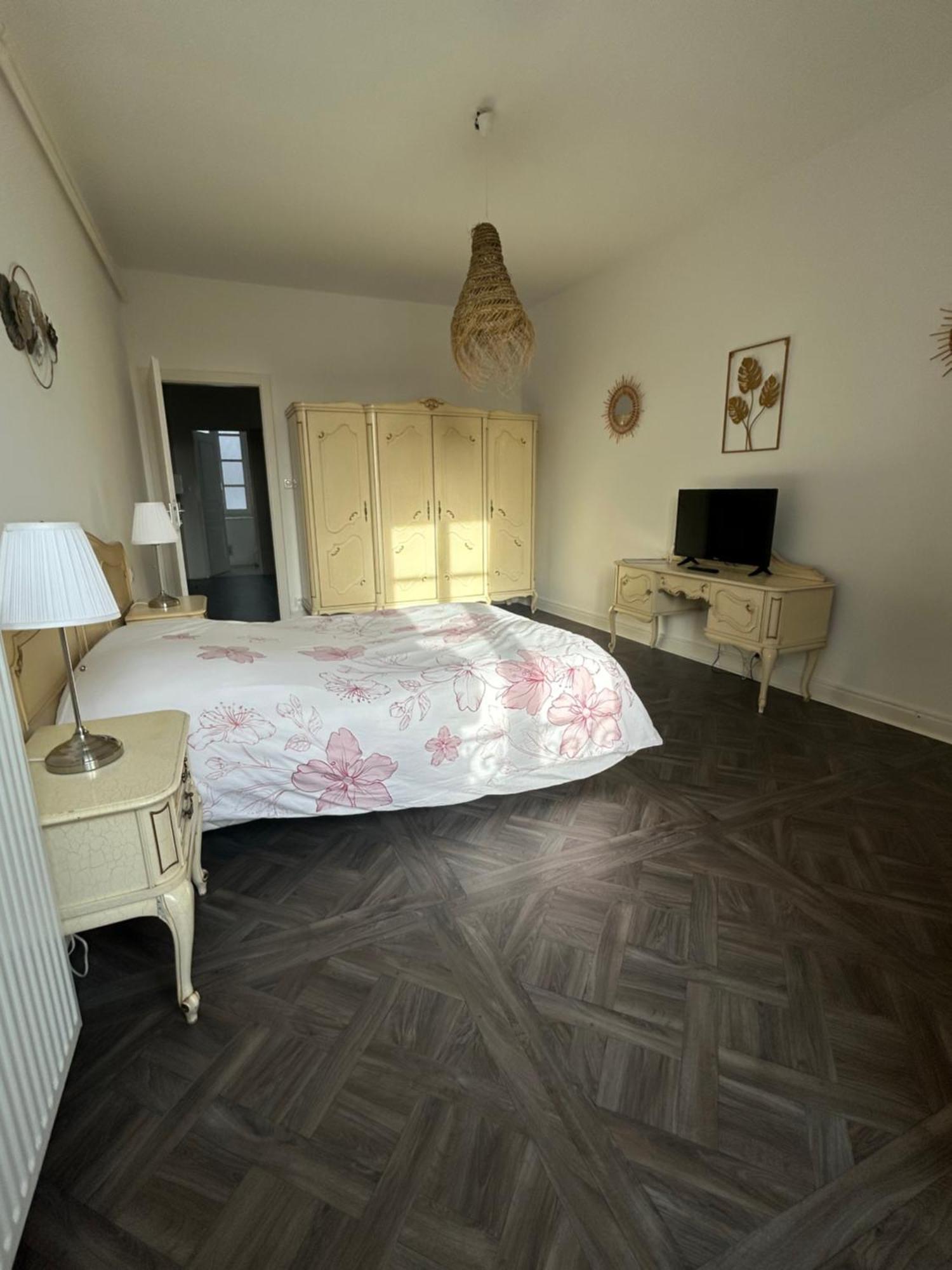 Le Napoleon Hotell Luxeuil-les-Bains Eksteriør bilde